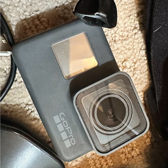 GoPro Hero 5 in Sleek Gray